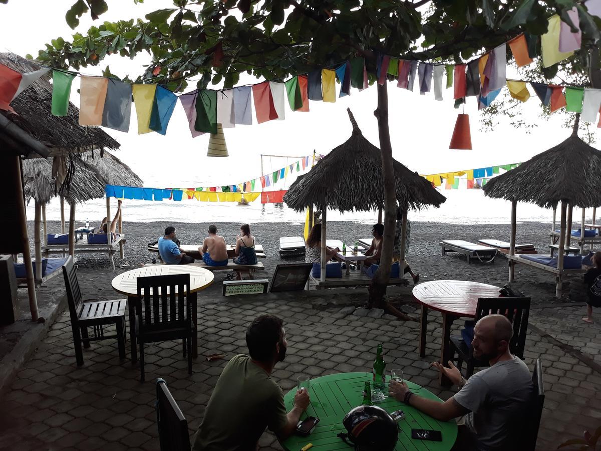 אמד Barracuda Beach Hostel מראה חיצוני תמונה