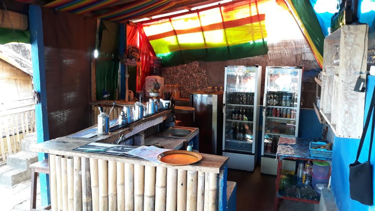 אמד Barracuda Beach Hostel מראה חיצוני תמונה
